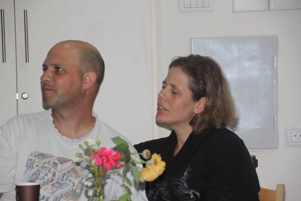 ערב שירה בציבור_שכניה 2012