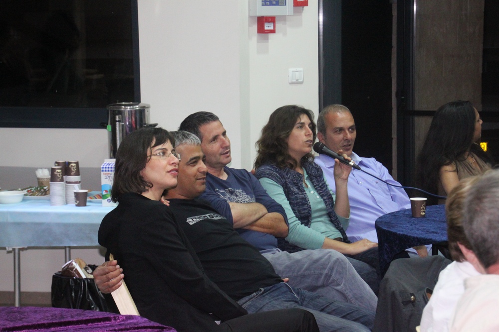 ערב שירה בציבור_שכניה 2012