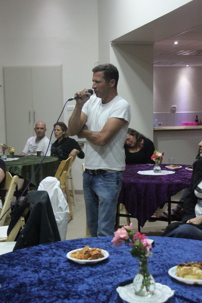 ערב שירה בציבור_שכניה 2012