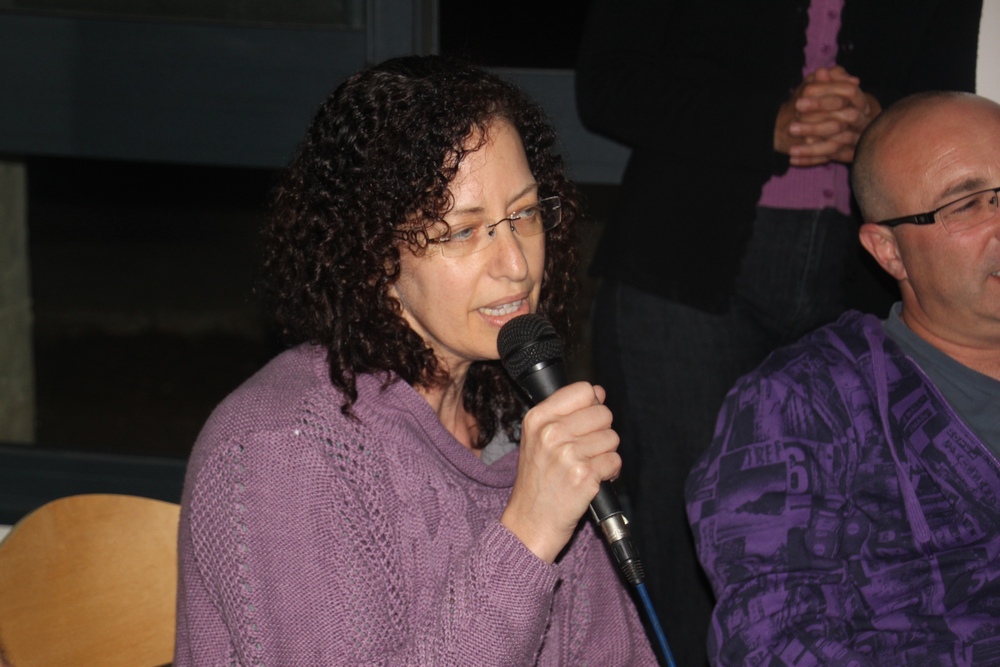 ערב שירה בציבור_שכניה 2012